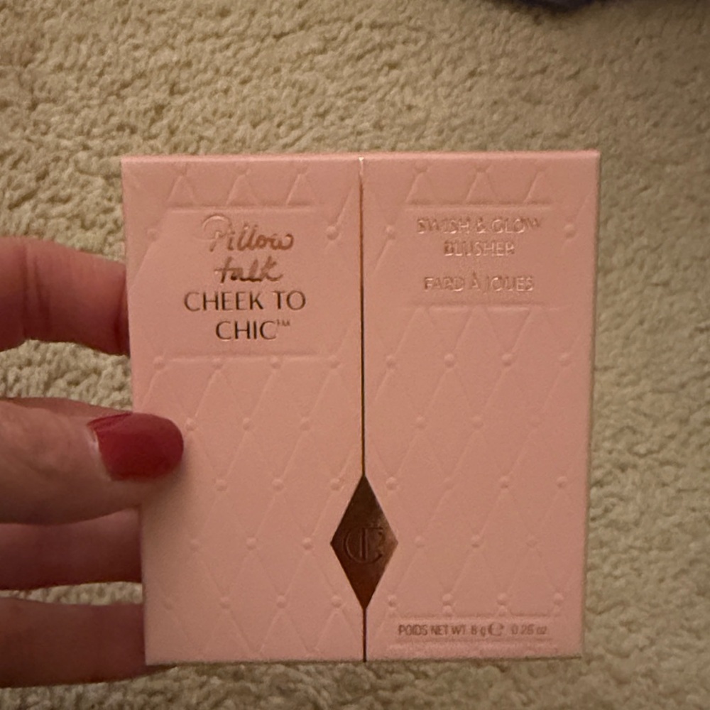 Charlotte Tilbury Cheek to Chic Blusher - Soft Pink